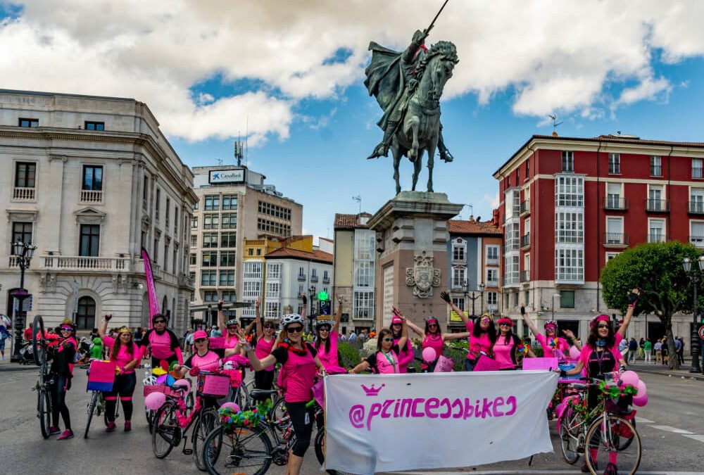 Princessbikes en la Cabalgata «Fiestas San pedro y San pablo 2022» Burgos